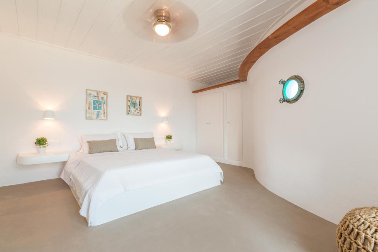 Apanema Villas, Mykonos Tourlos Exterior photo